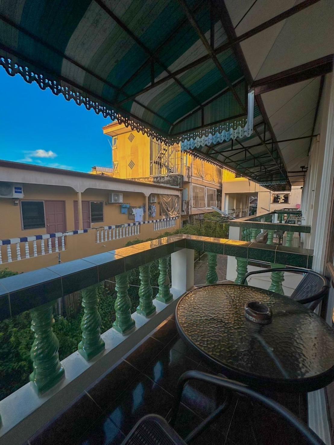 The Villa Residences Resort Patong Kültér fotó