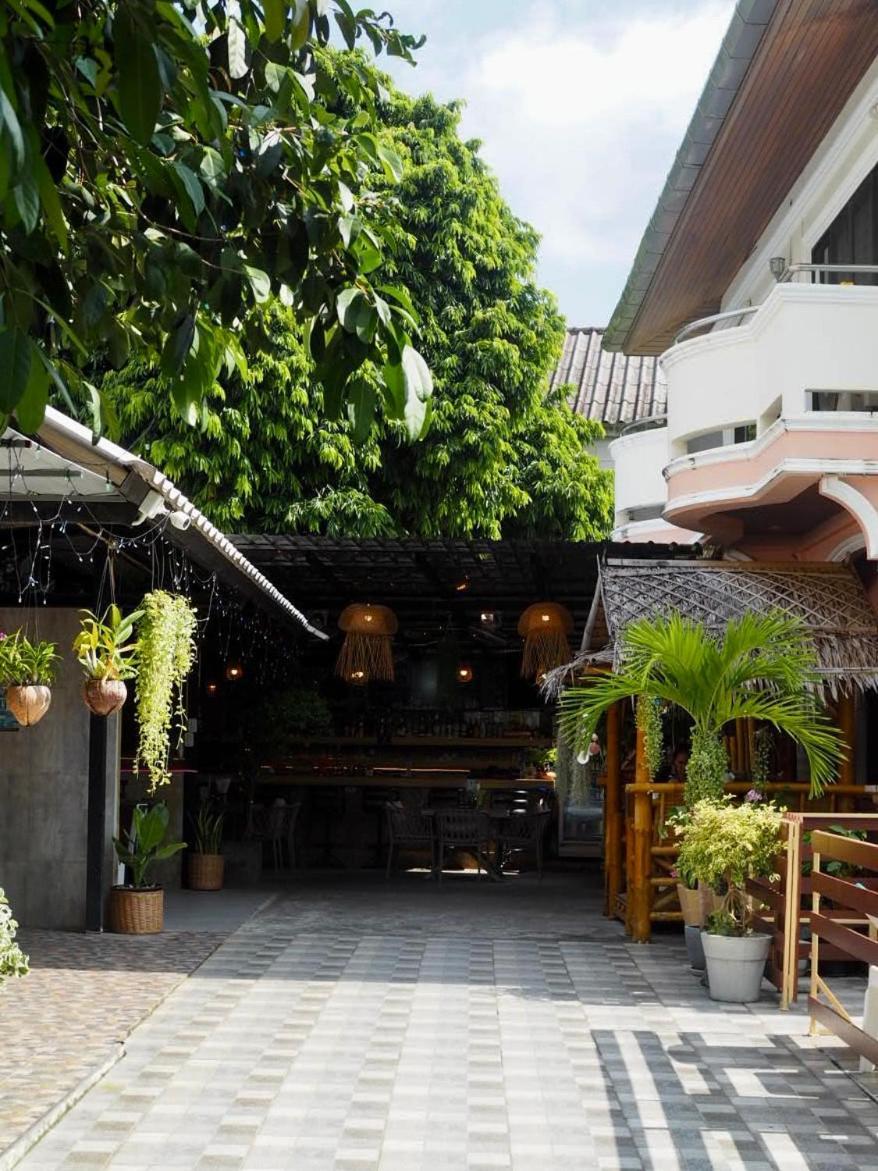 The Villa Residences Resort Patong Kültér fotó